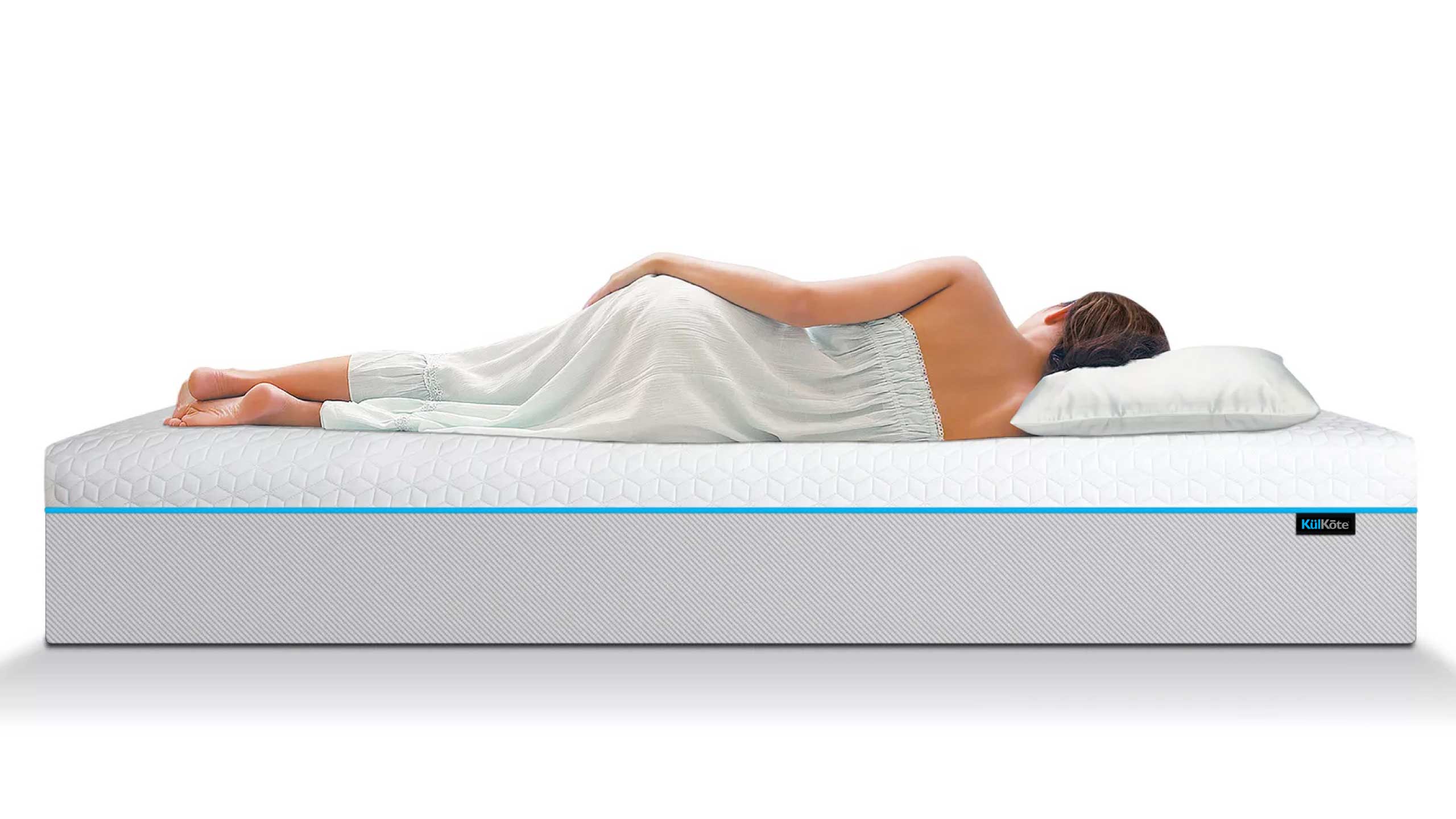 KULKOTE® 3 Person liegt auf Matratze mit thermoregulierender Kulkote-Beschichtung für ausgeglichenes Schlafklima